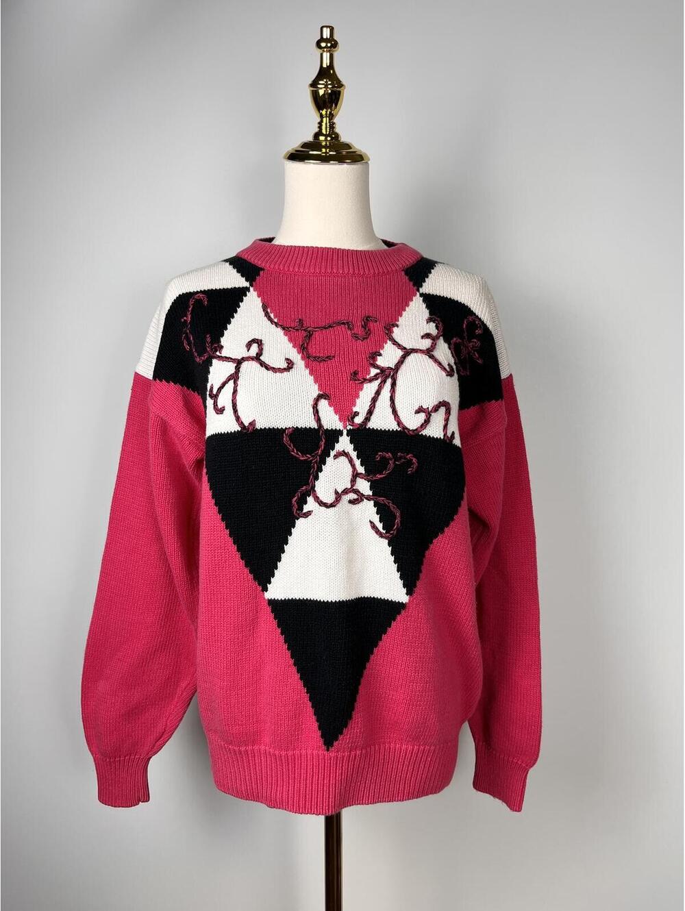 Vintage IZOD Club Hand Embroidered Sweater Pink Black Cotton Women’s Medium
